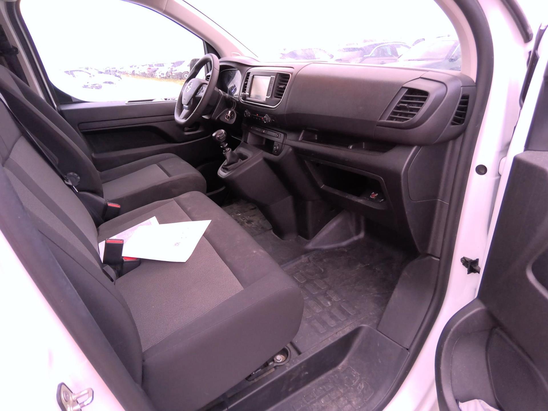 Opel VIVARO FGN TAILLE M BLUEHDI 120 S&S BVM6  2023