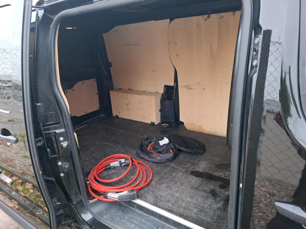 Citroen E-JUMPY FGN M 100 KW (136 CH) BATTERIE 75 KWH DRIVER 2022