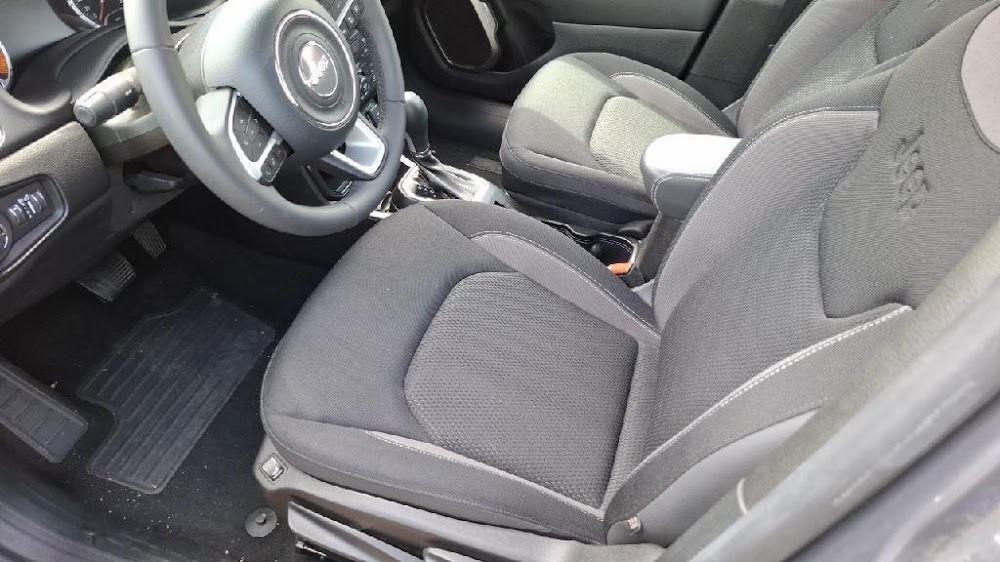 Foto Jeep Renegade 15