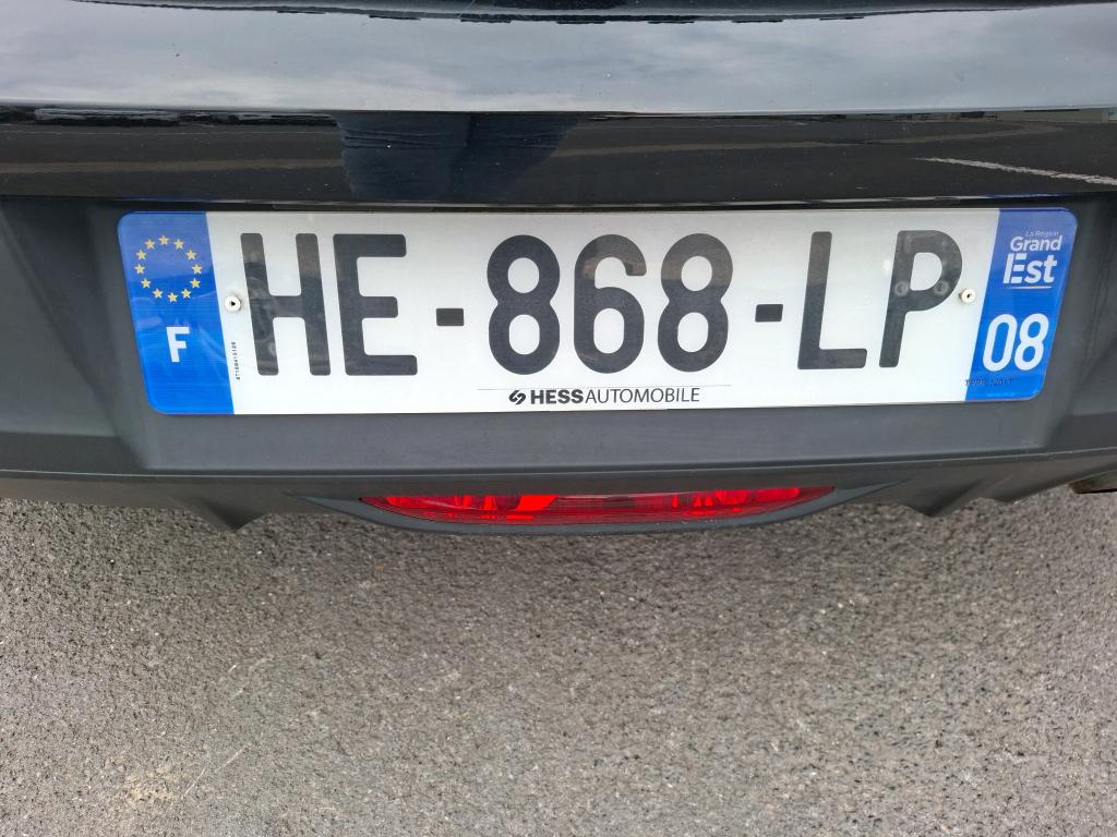 Peugeot 208 Hybrid 110 ch e-DCS6 Style 2025