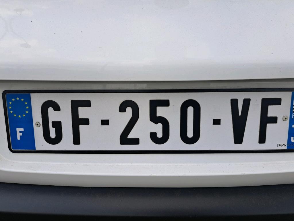 Citroen C3 SOCIETE BLUEHDI 100 S&S BVM6 FEEL NAV 2022