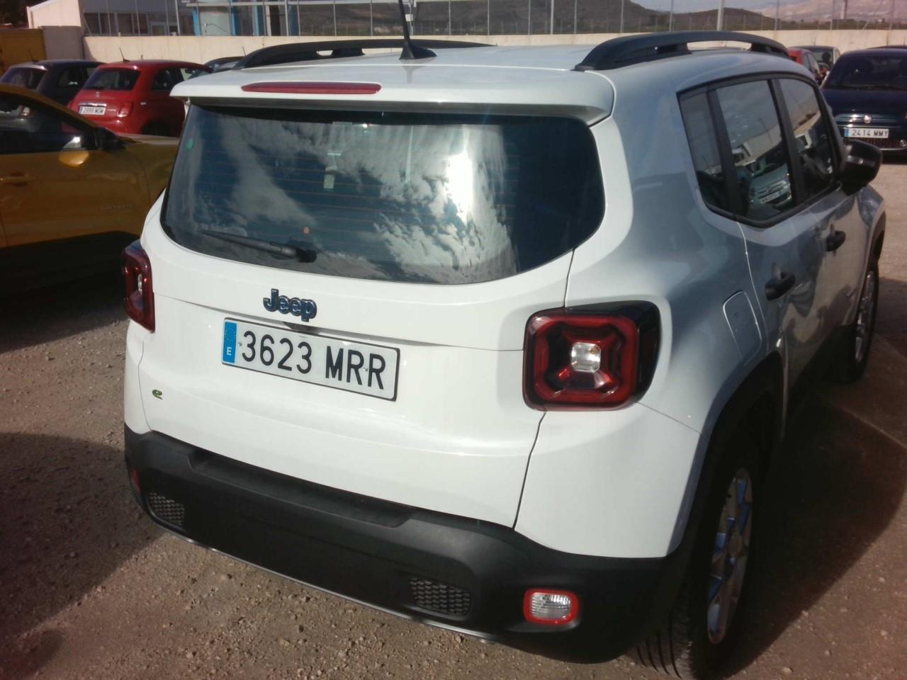 Foto Jeep Renegade 4