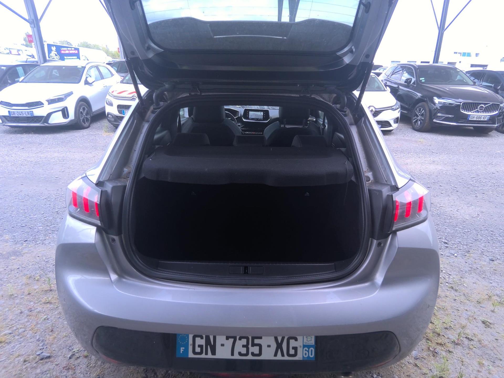 Peugeot 208 PureTech 100 S&S EAT8 GT 2023