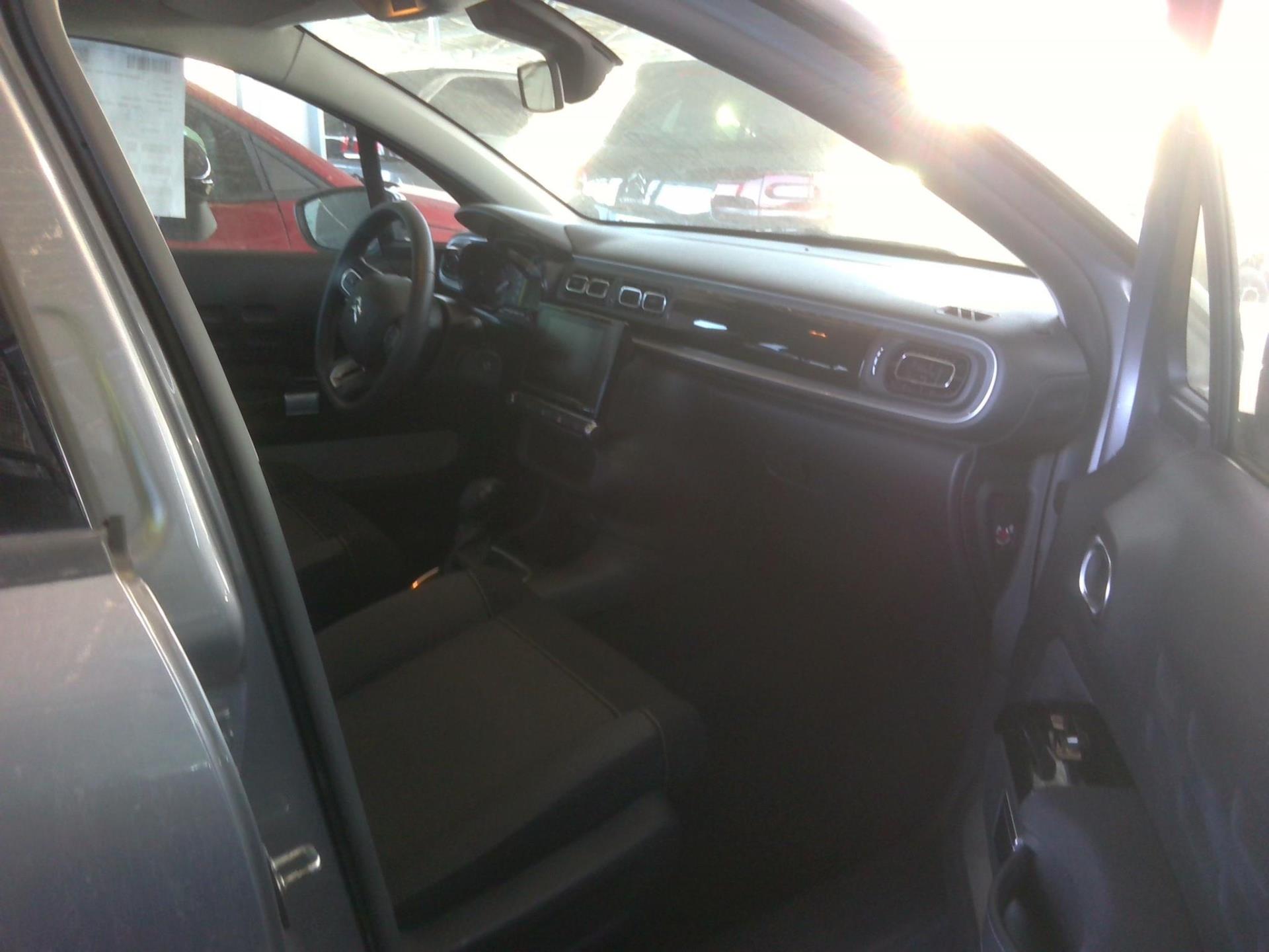 Citroen C3 PureTech 83 S&S BVM5 Shine 2023
