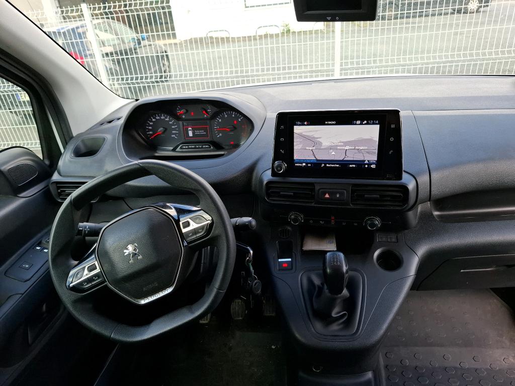 Peugeot PARTNER FOURGON STANDARD 650 KG BLUEHDI 100 S&S BVM5 ASPHALT 2021