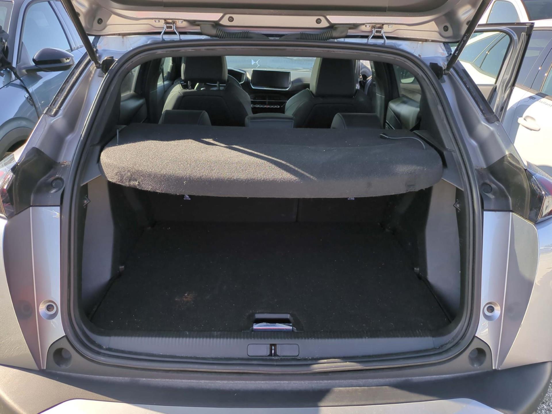 Peugeot 2008 PureTech 130 S&S EAT8 GT Pack 2022