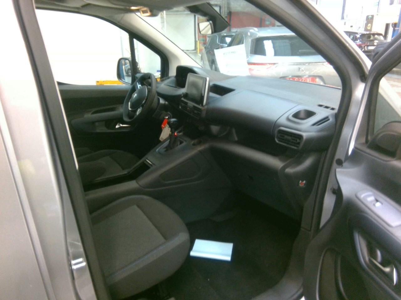 Peugeot Rifter Long BlueHDi 100 S&S BVM6 5pl Active Pack 2022