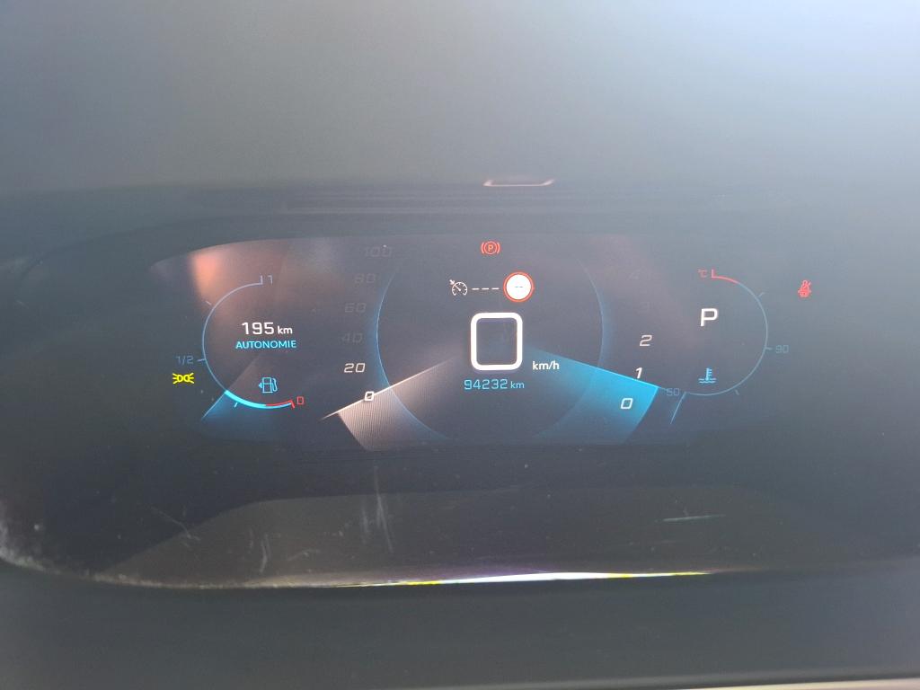 Peugeot 2008 BlueHDi 130 S&S EAT8 Allure Pack 2022