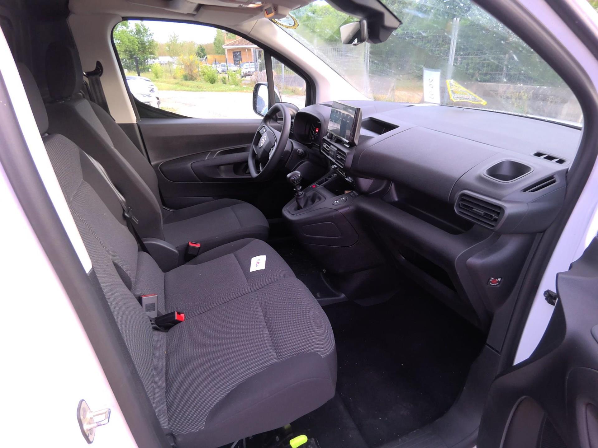 Citroen BERLINGO VAN TAILLE XL 950KG BLUEHDI 100 S&S BVM6 2024