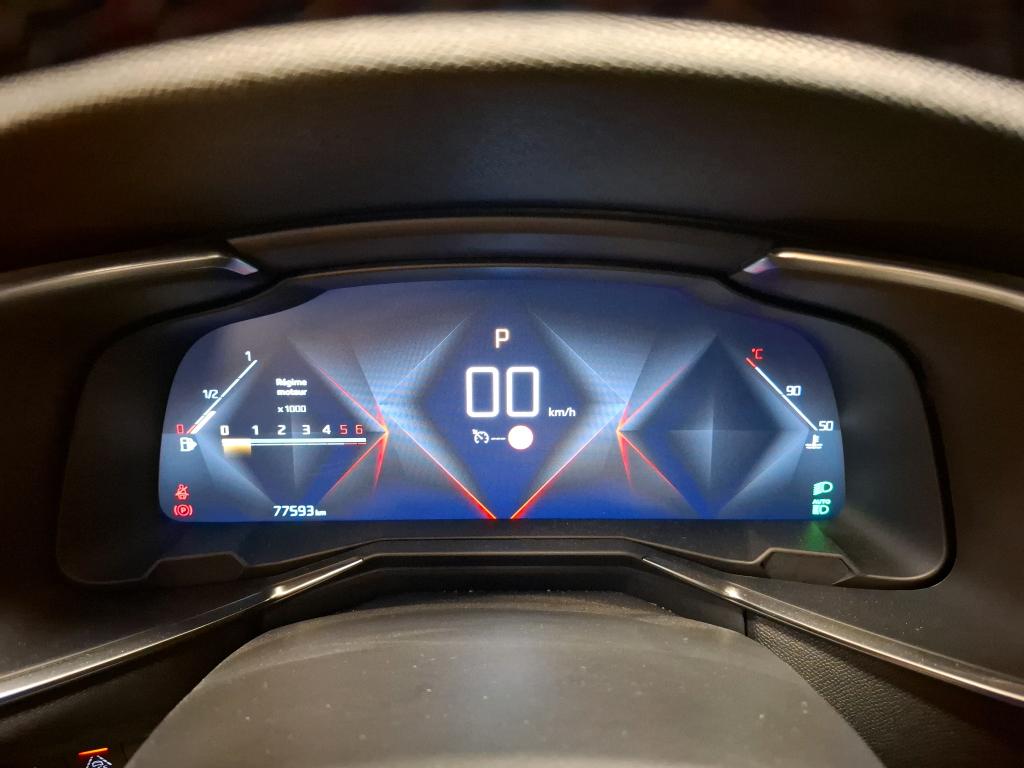 DS DS7 Crossback BlueHDi 130 EAT8 Performance Line+ 2022