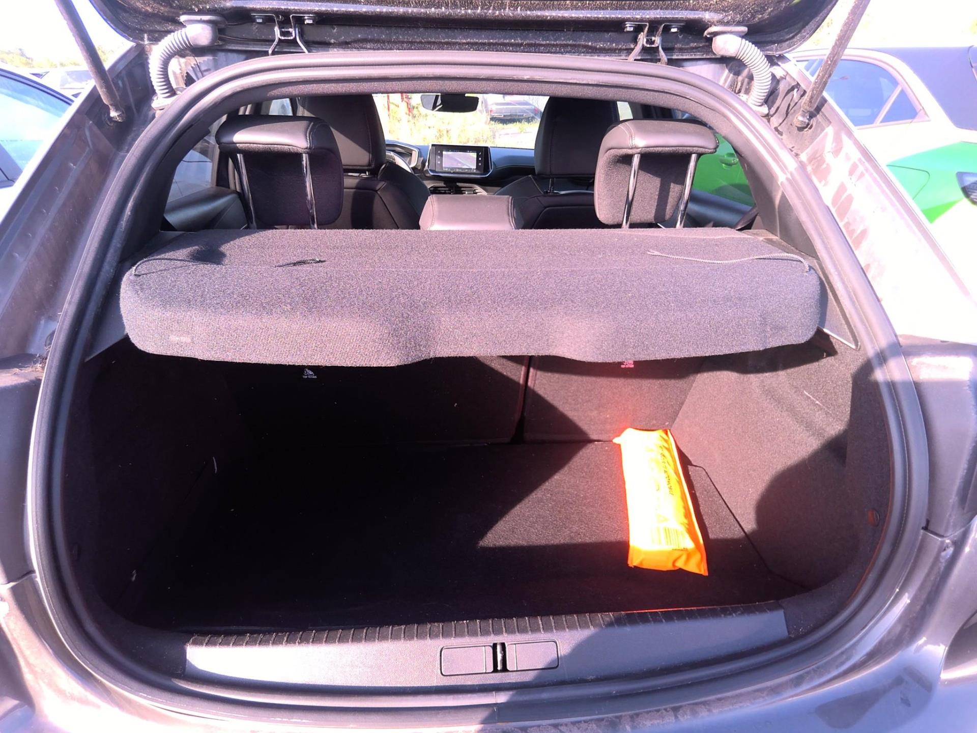 Peugeot 208 PureTech 100 S&S EAT8 GT 2023