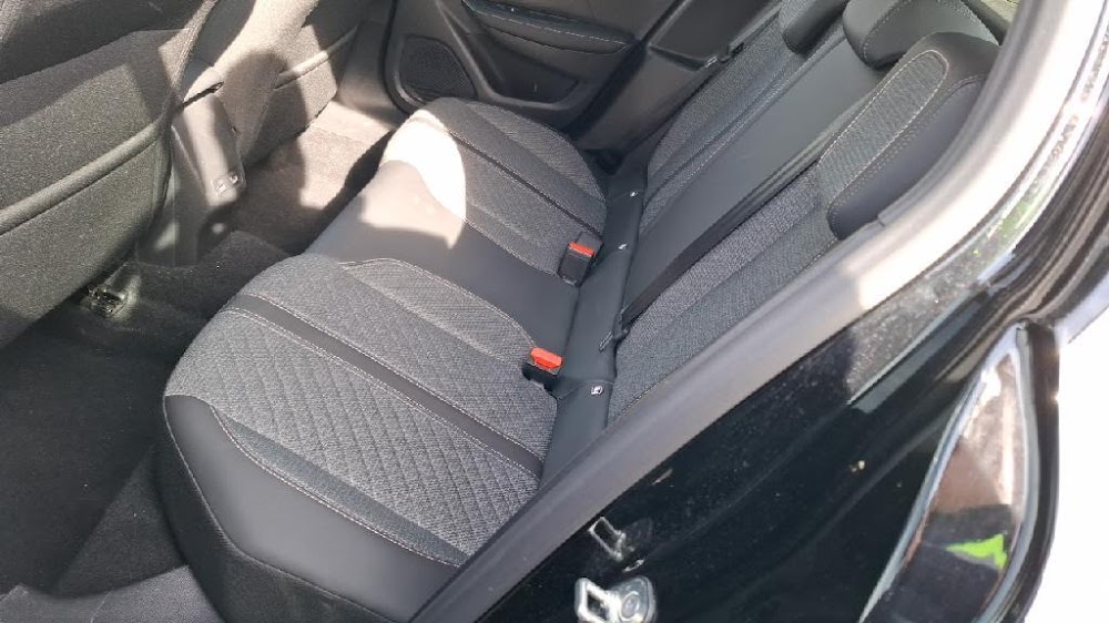 Foto Peugeot 208 15