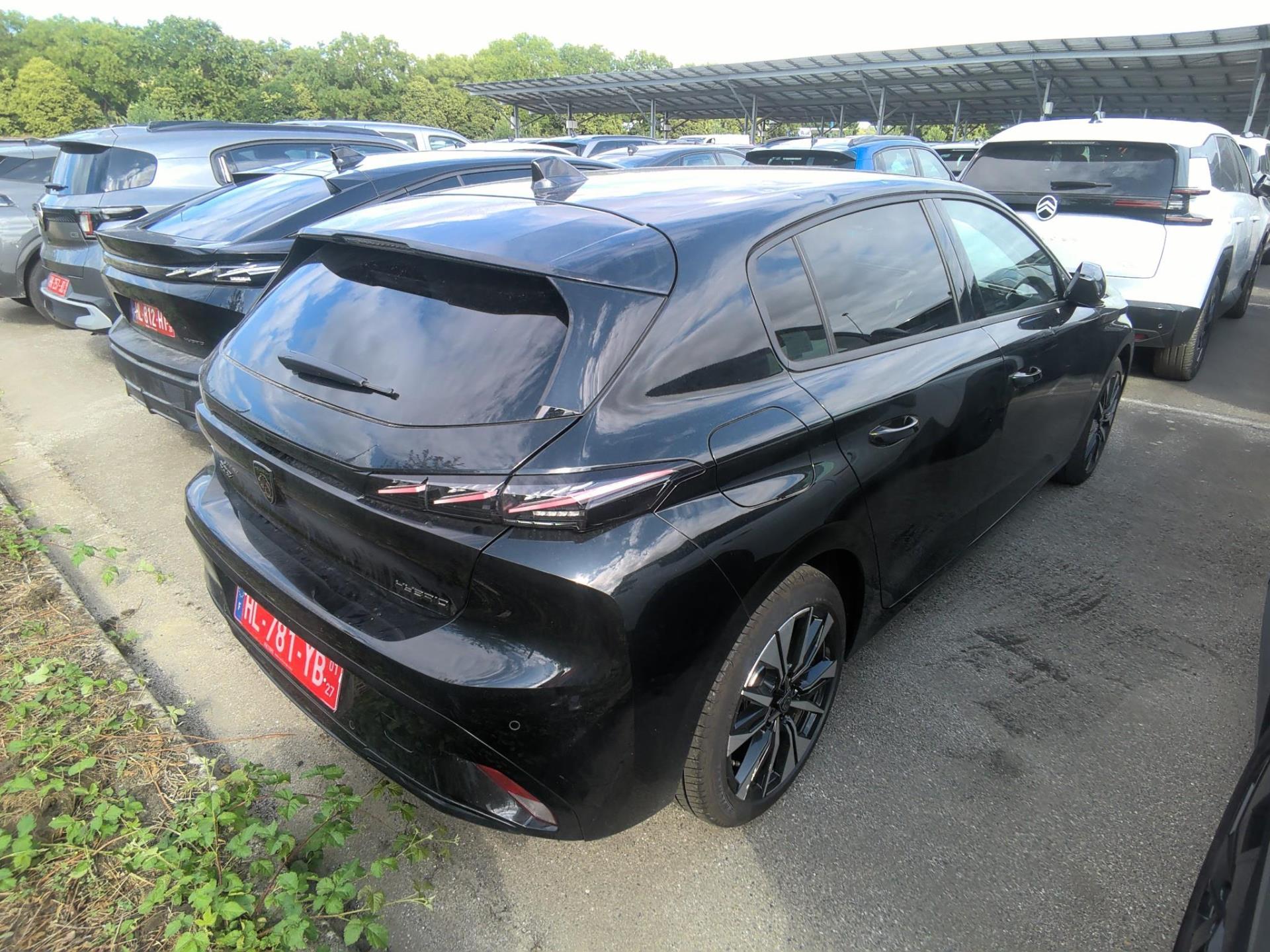 Peugeot 308 Hybrid 145 e-DCS6 Allure 2026