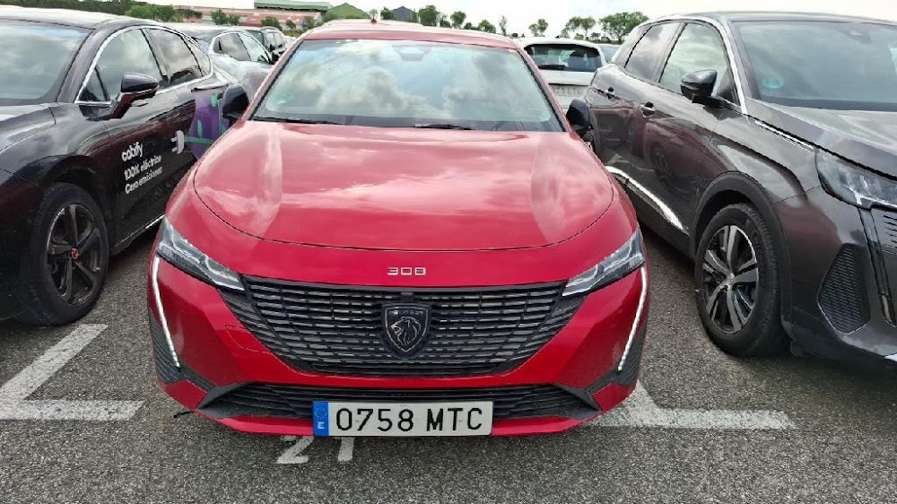 Peugeot 308 308 SW Allure BlueHDI 130 S&S EAT8