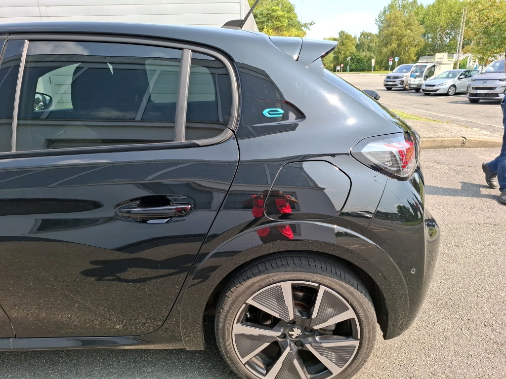 Peugeot 208 Electrique 50 kWh 136ch GT 2022