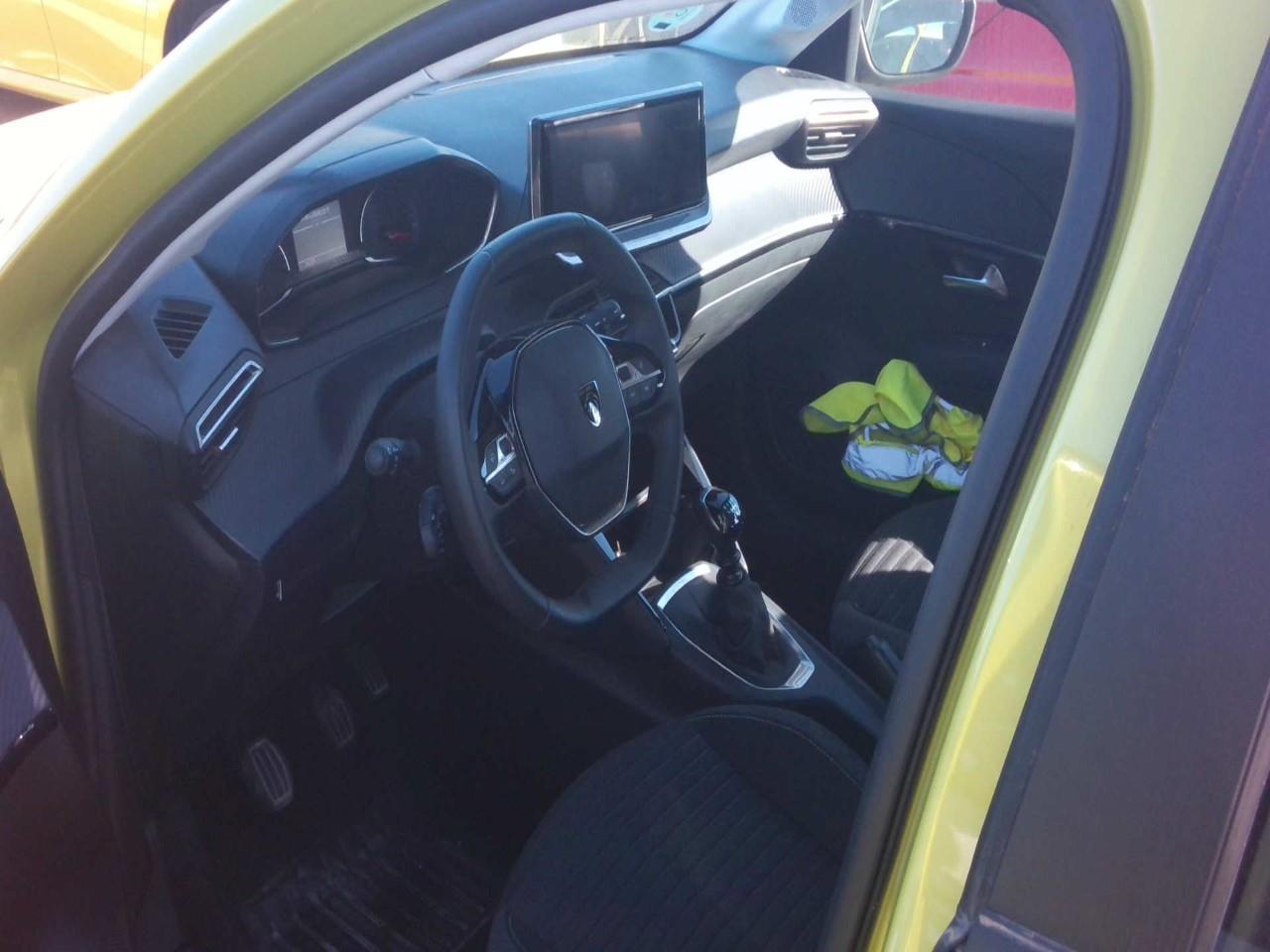Foto Peugeot 208 3