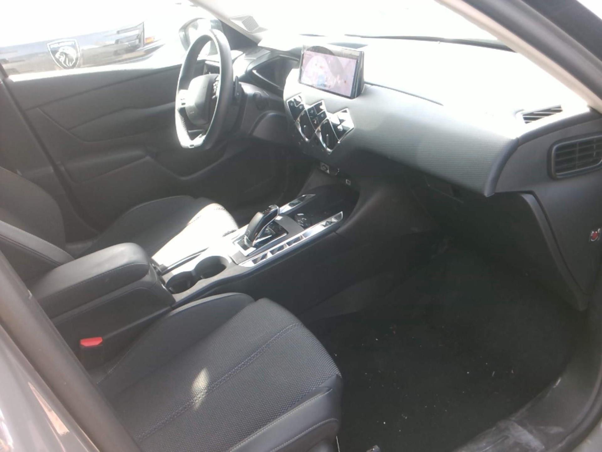 DS DS 3 PureTech 130 EAT8 Bastille 2024