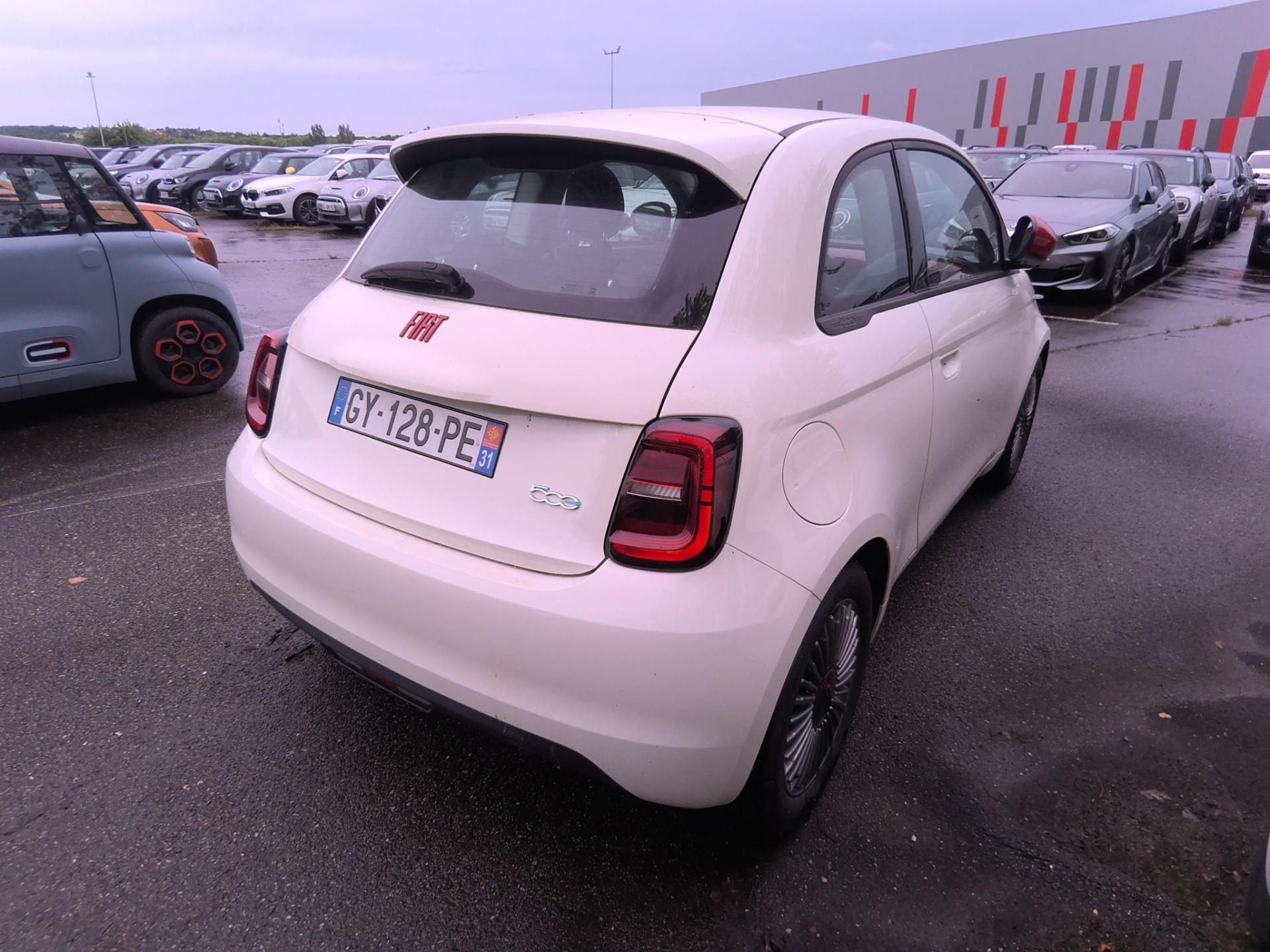 FIAT 500 e 95 ch (RED) 2.0 2023