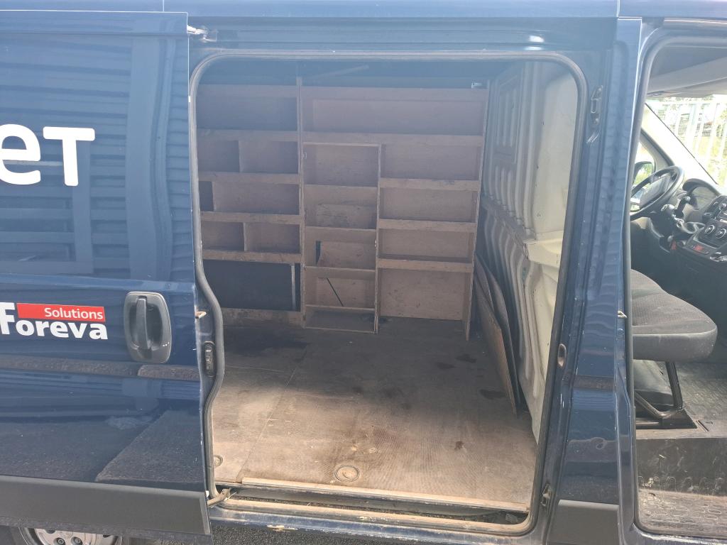 Peugeot BOXER TOLE 333 L1H1 BLUEHDI 140 S&S PREMIUM 2020