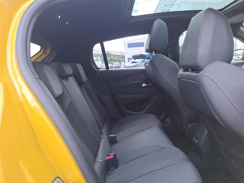 Peugeot 208 PureTech 130 S&S EAT8 GT 2022