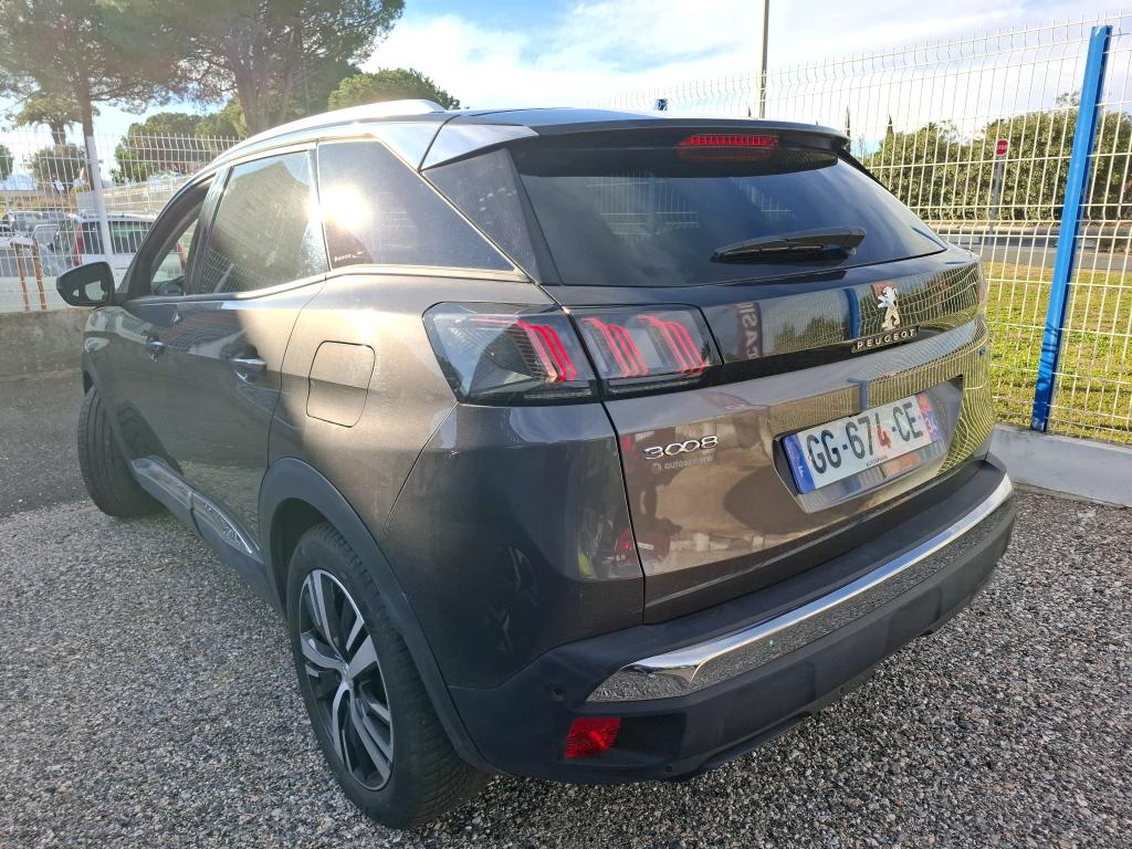 Peugeot 3008 Hybrid 225 e-EAT8 Roadtrip 2022