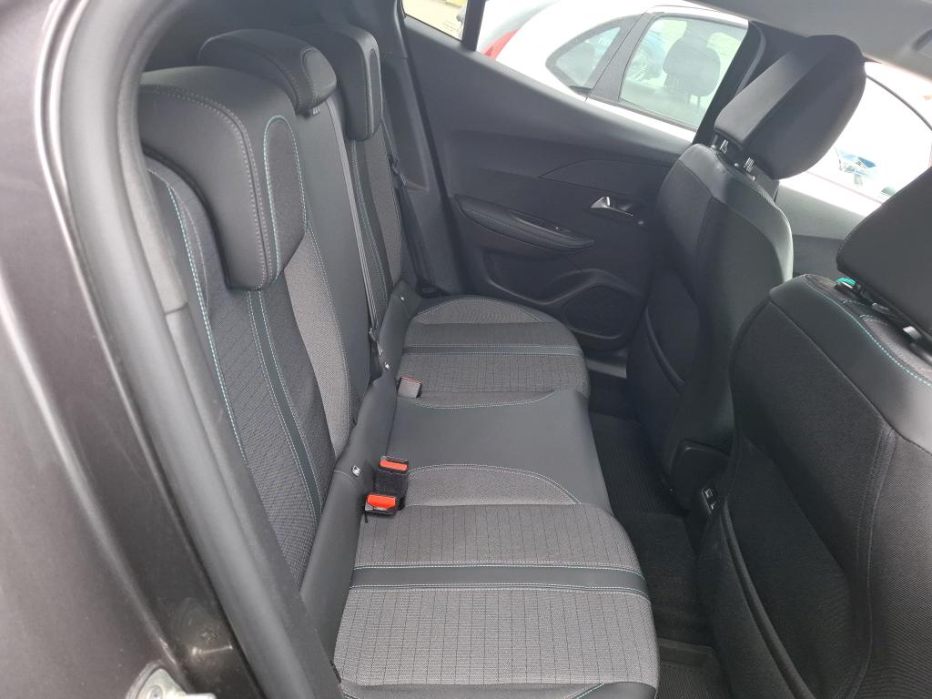 Peugeot 2008 BlueHDi 130 S&S EAT8 Allure 2022