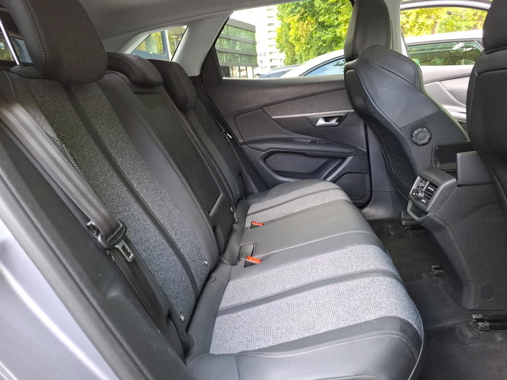 Peugeot 3008 BlueHDi 130ch S&S EAT8 Allure Business 2019