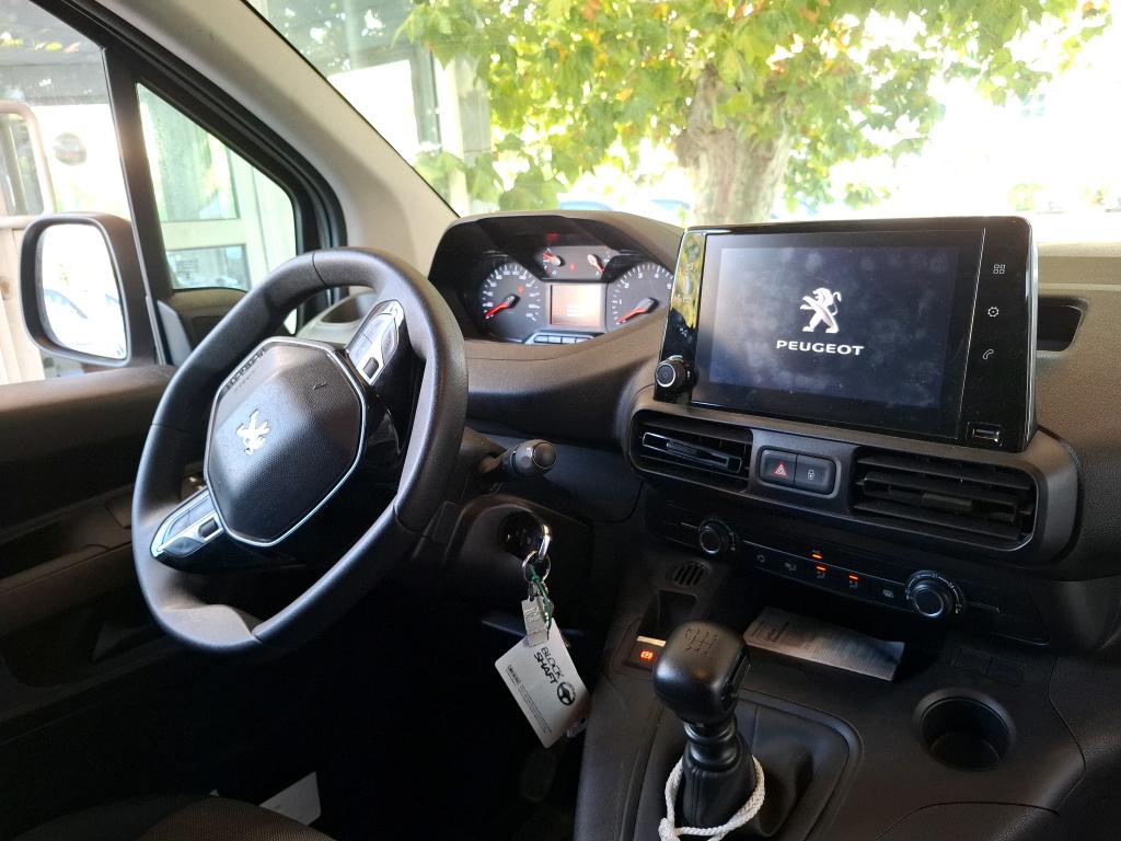 Peugeot PARTNER FOURGON STANDARD 650 KG BLUEHDI 130 S&S BVM6 ASPHALT 2021