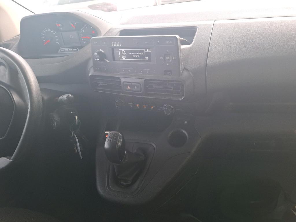 Peugeot PARTNER FOURGON STANDARD 650 KG BLUEHDI 75 BVM5 PREMIUM 2019