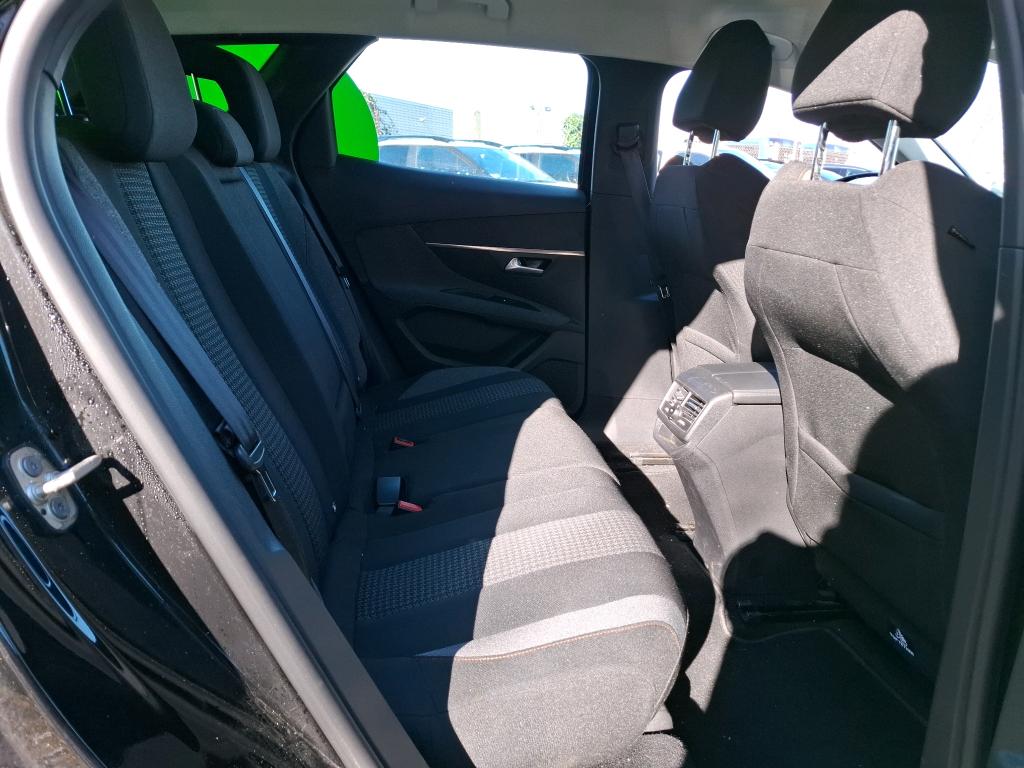 Peugeot 3008 BlueHDi 130ch S&S EAT8 Active Business 2021