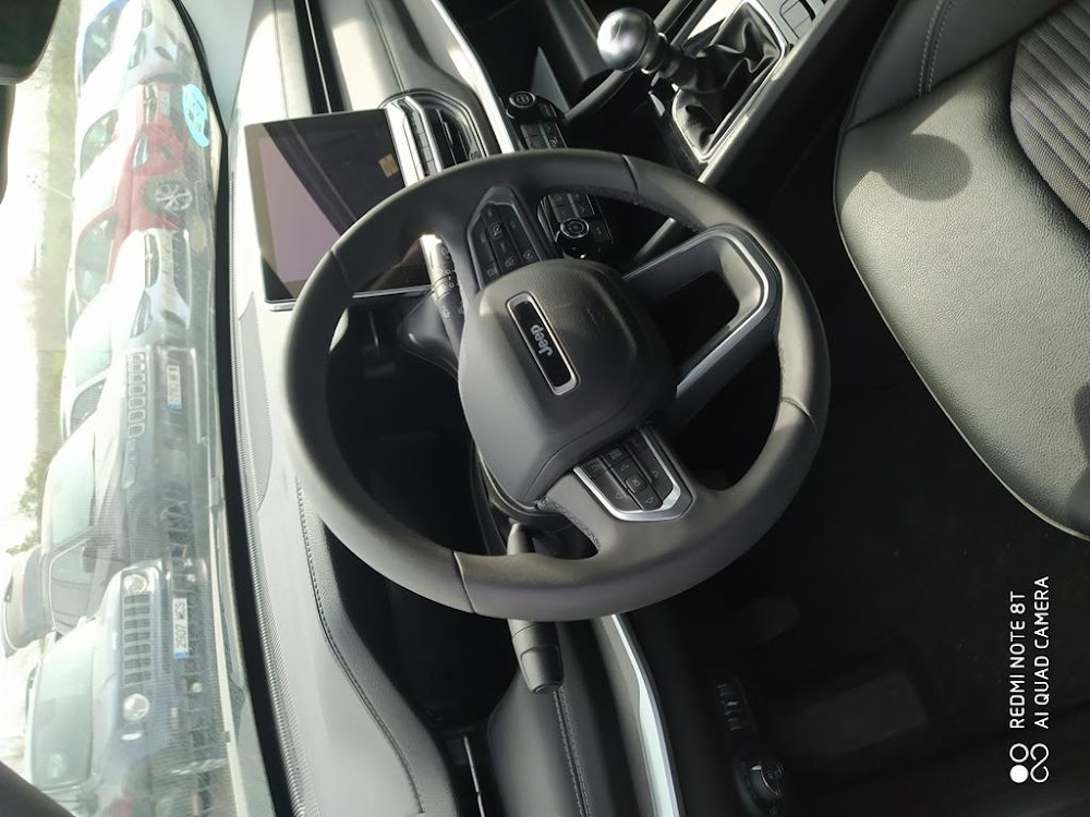 Foto Jeep Compass 12