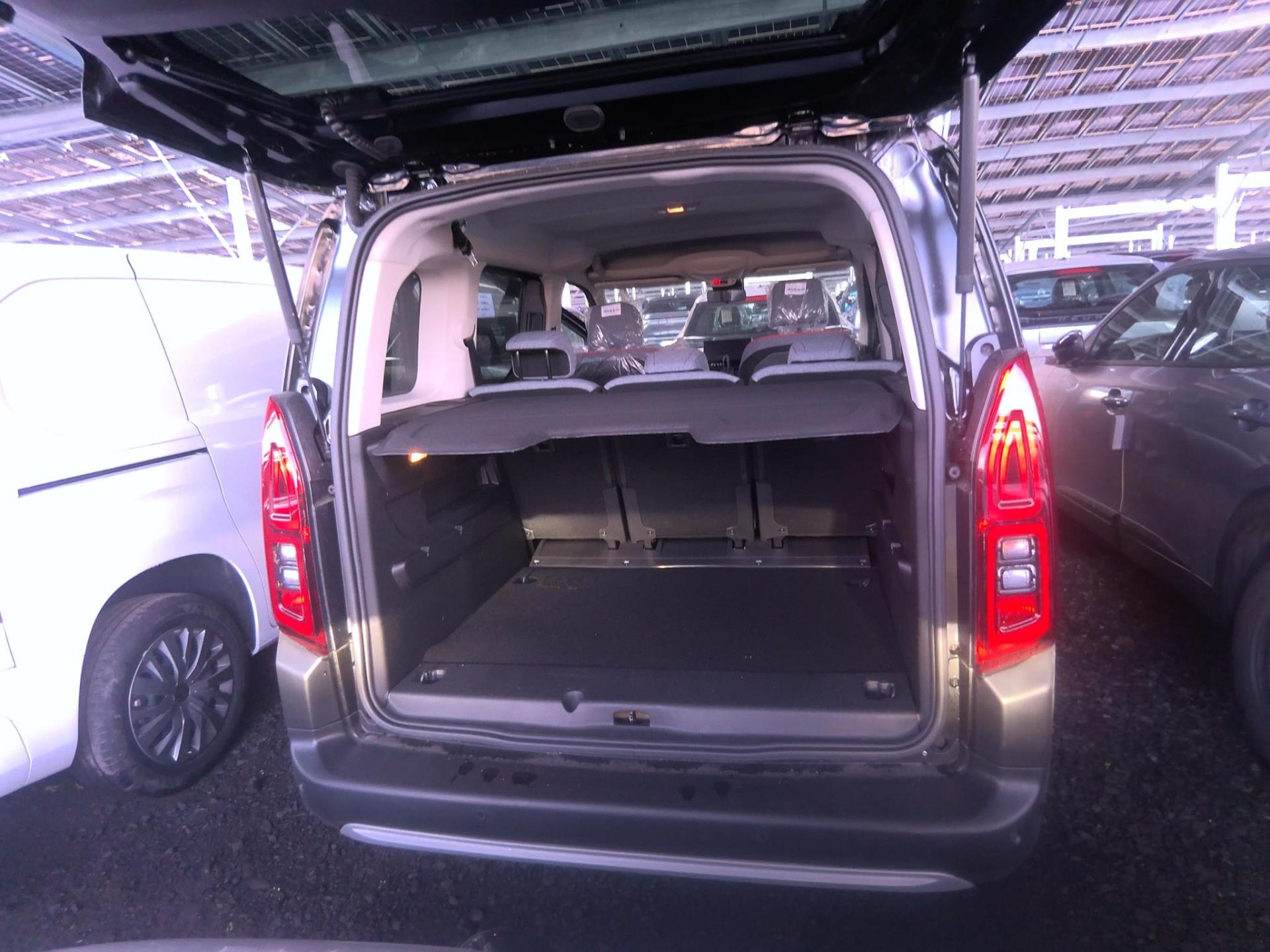 Citroen e-Berlingo Taille M 136 ch 54 kWh Max 2024