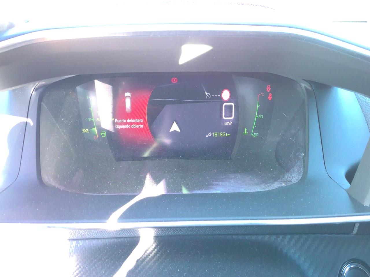 Foto Peugeot 2008 5