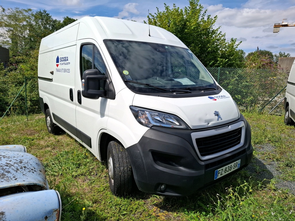 Peugeot BOXER TOLE 335 L2H2 BLUEHDI 120 S&S ASPHALT 2021