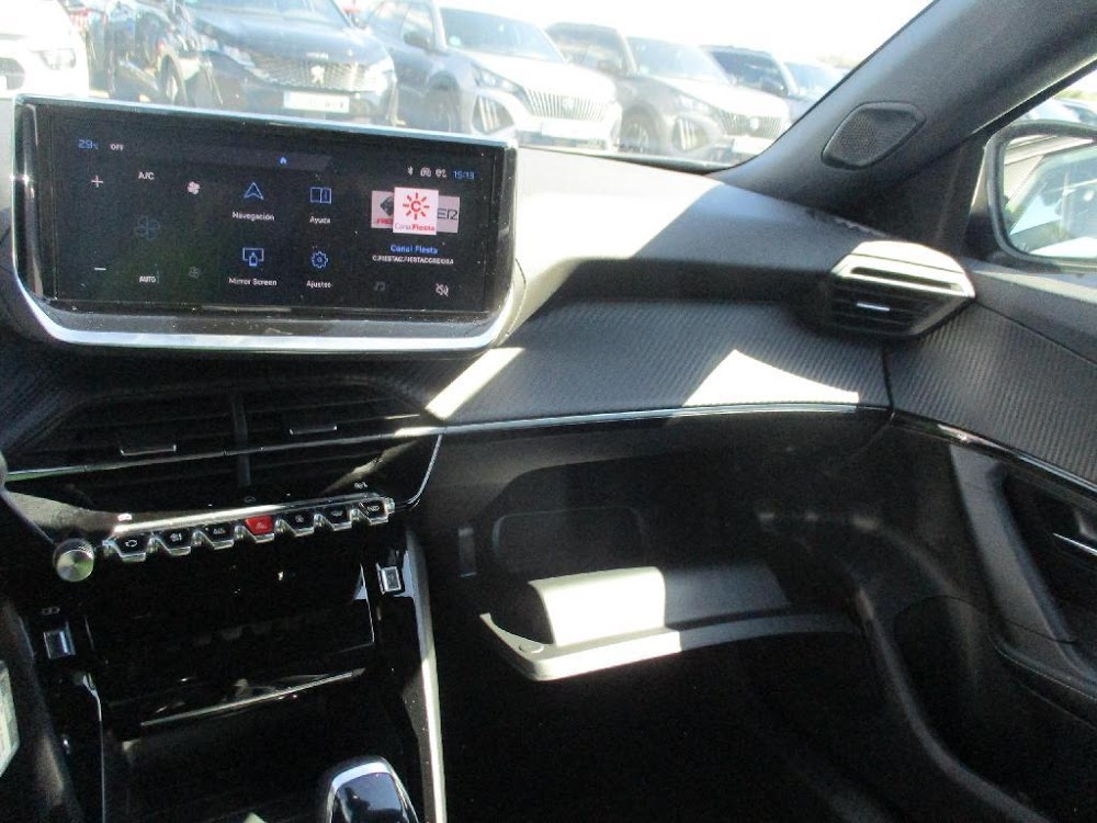 Foto Peugeot 2008 11