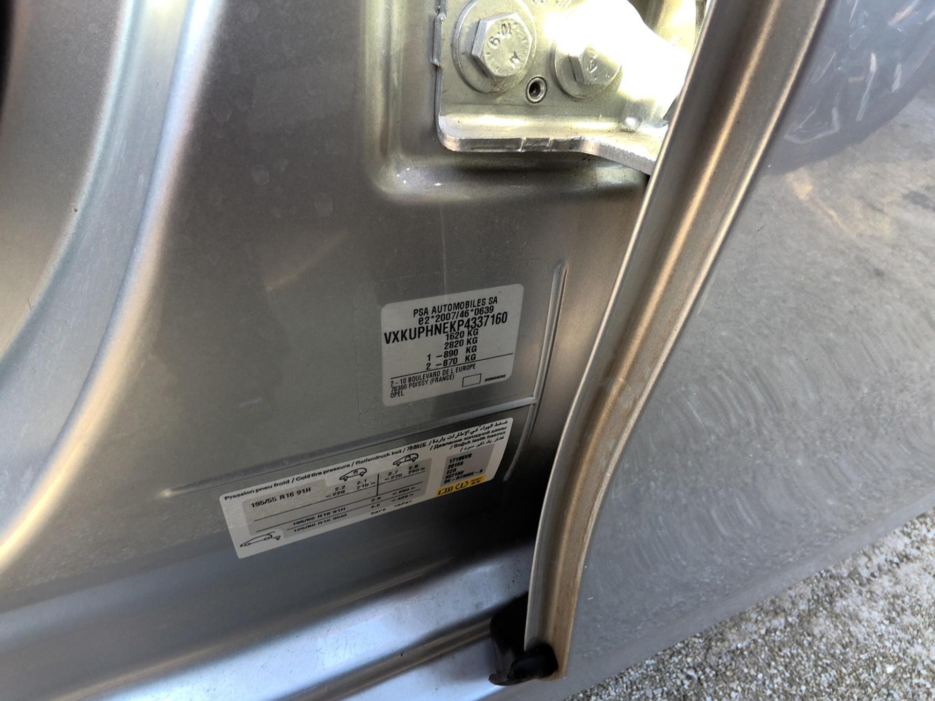 Opel Corsa 1.2 Turbo 100 ch BVM6  2024