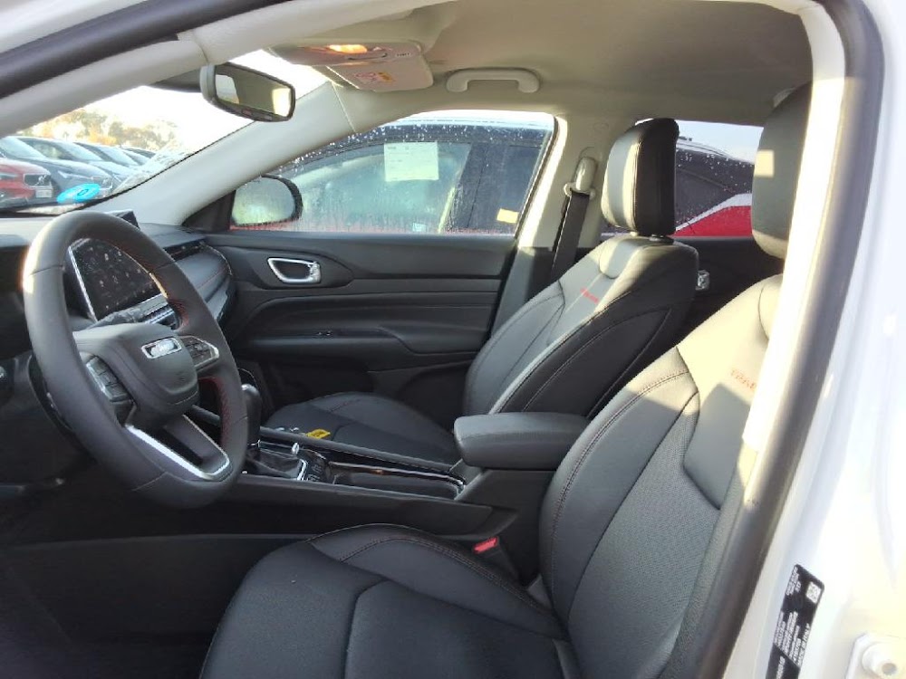 Foto Jeep Compass 10