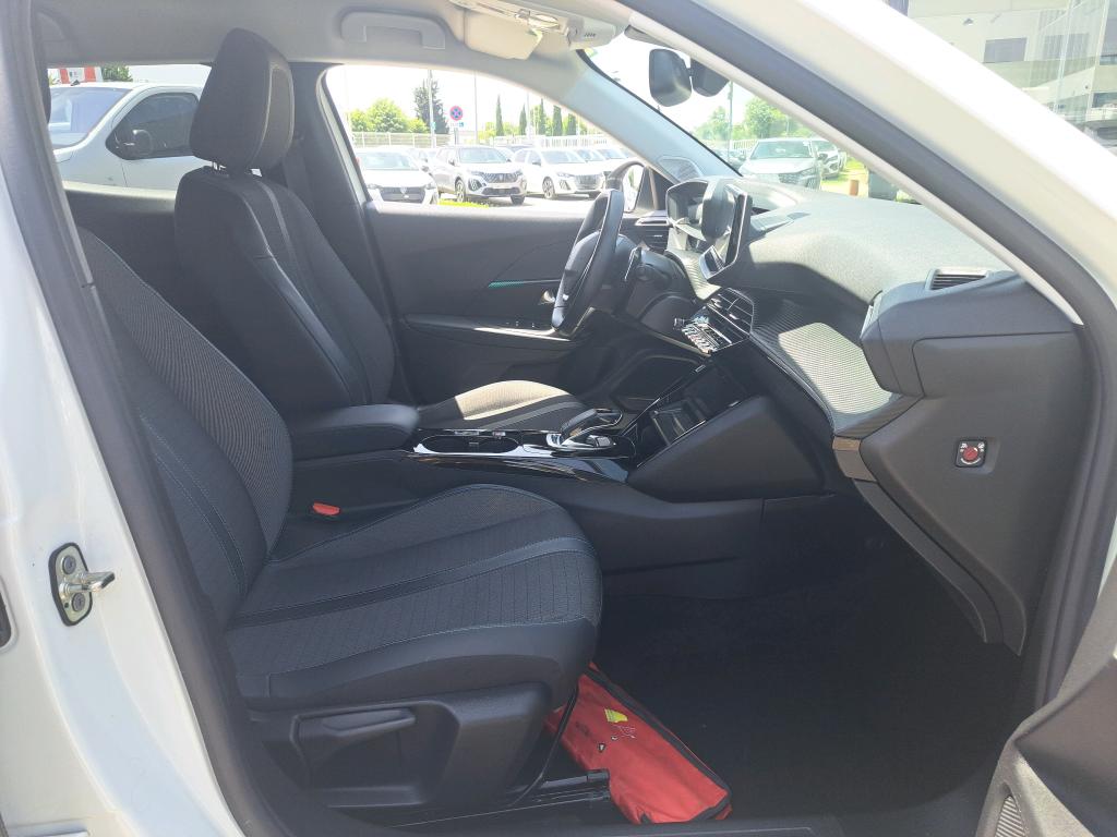 Peugeot 2008 BlueHDi 130 S&S EAT8 Allure Business 2021
