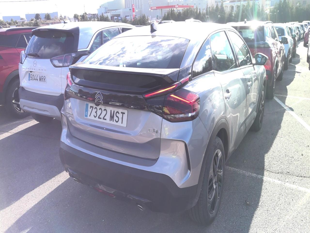 Foto Citroën C4 X 6