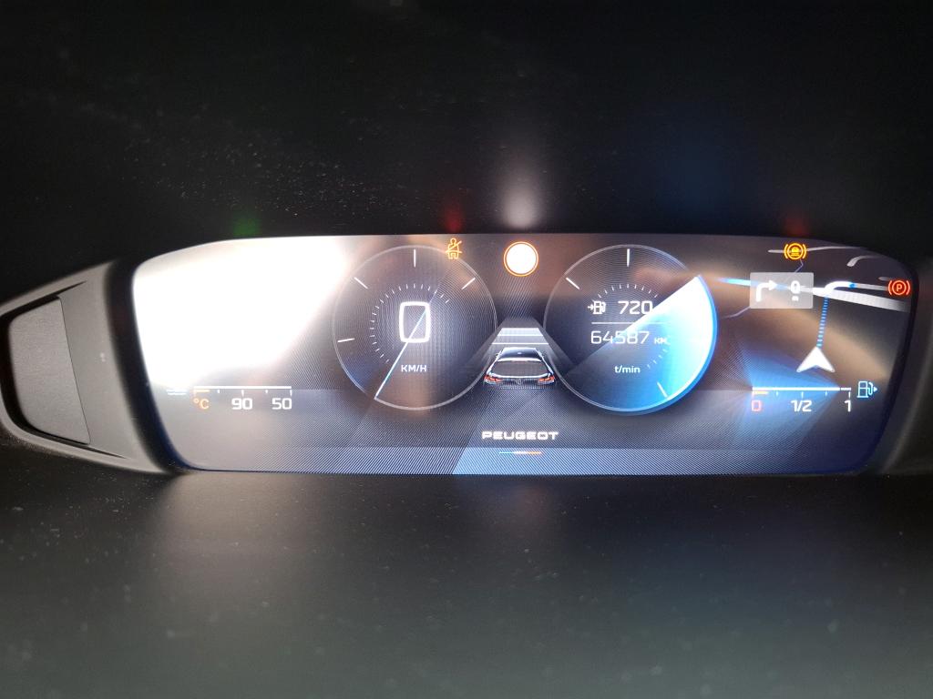 Peugeot 308 III 