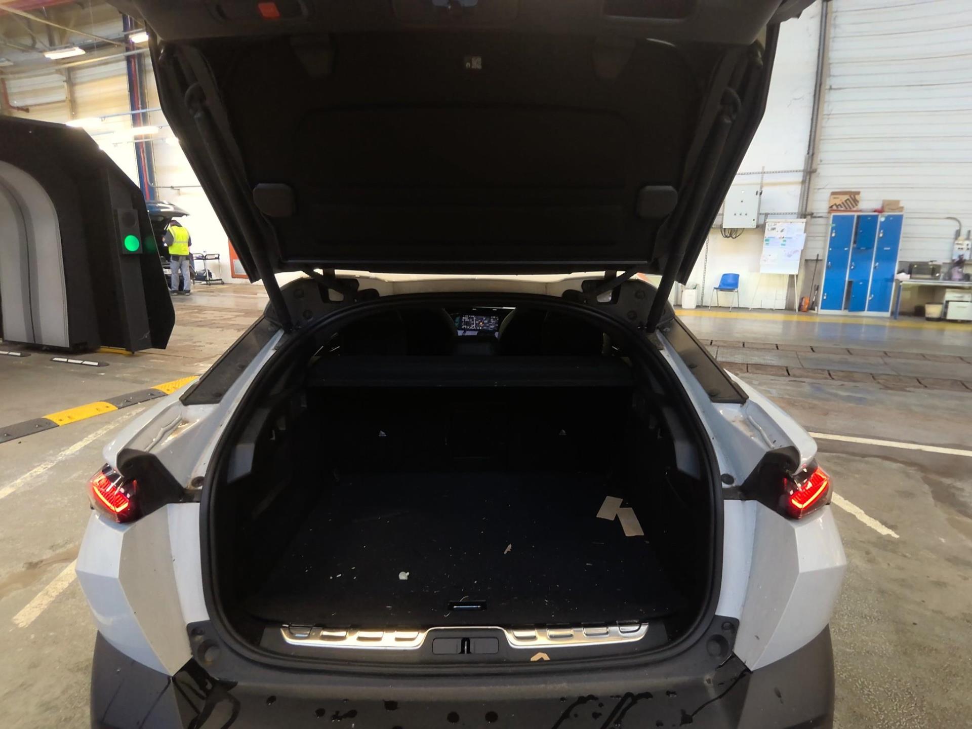 Peugeot 408 PHEV 225 e-EAT8 GT 2024