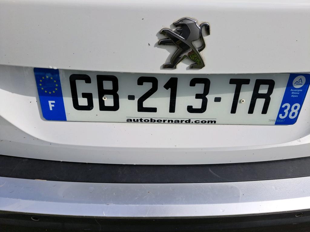 Peugeot 2008 BlueHDi 110 S&S BVM6 Active Business 2021