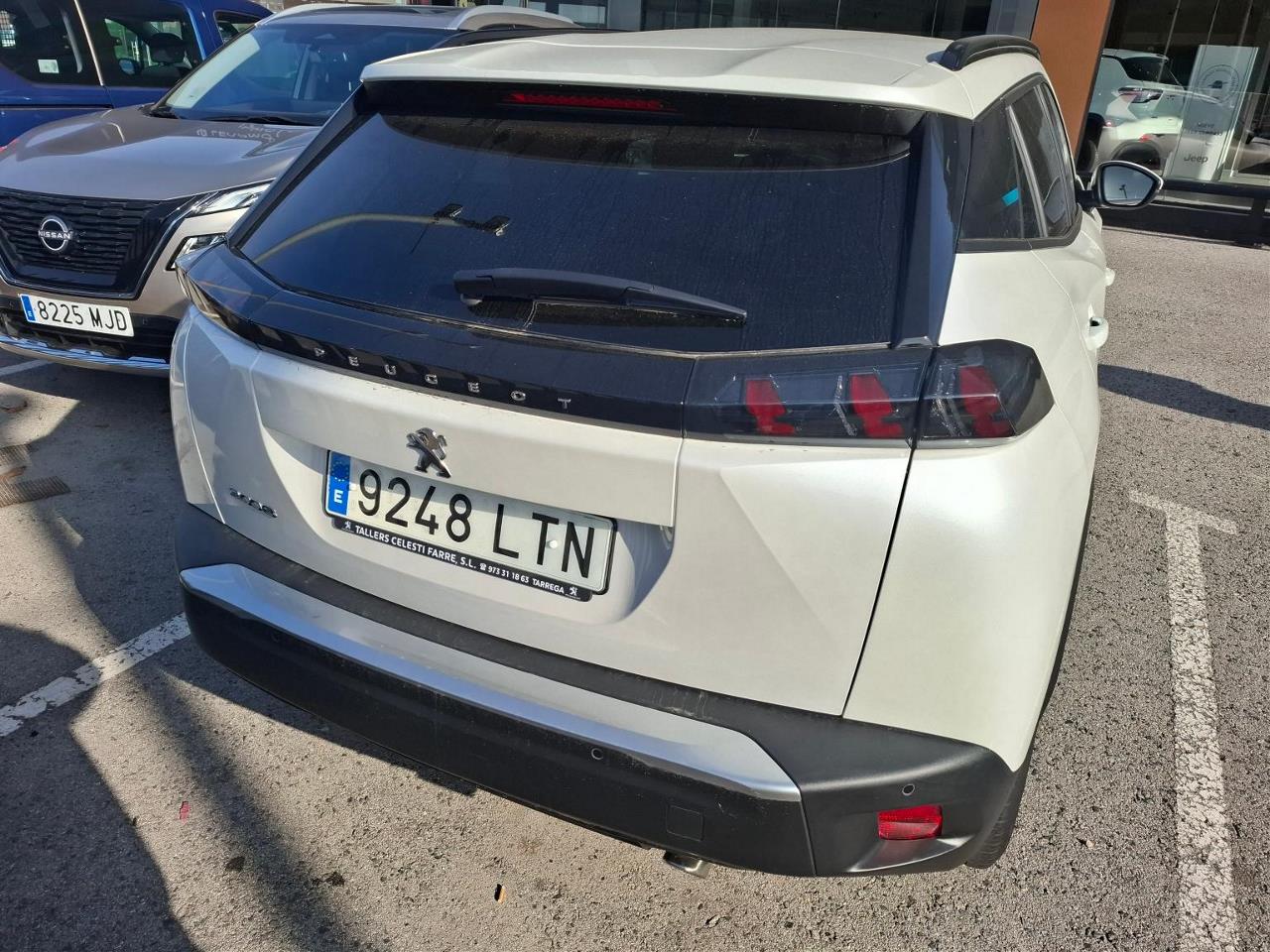 Foto Peugeot 2008 3
