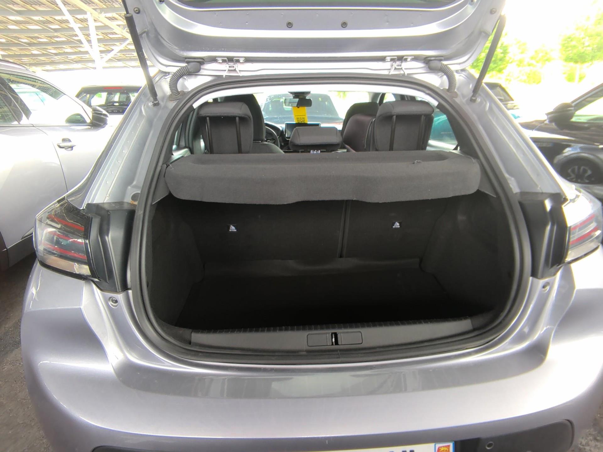 Peugeot 208 100 S&S BVM6 Style 2025