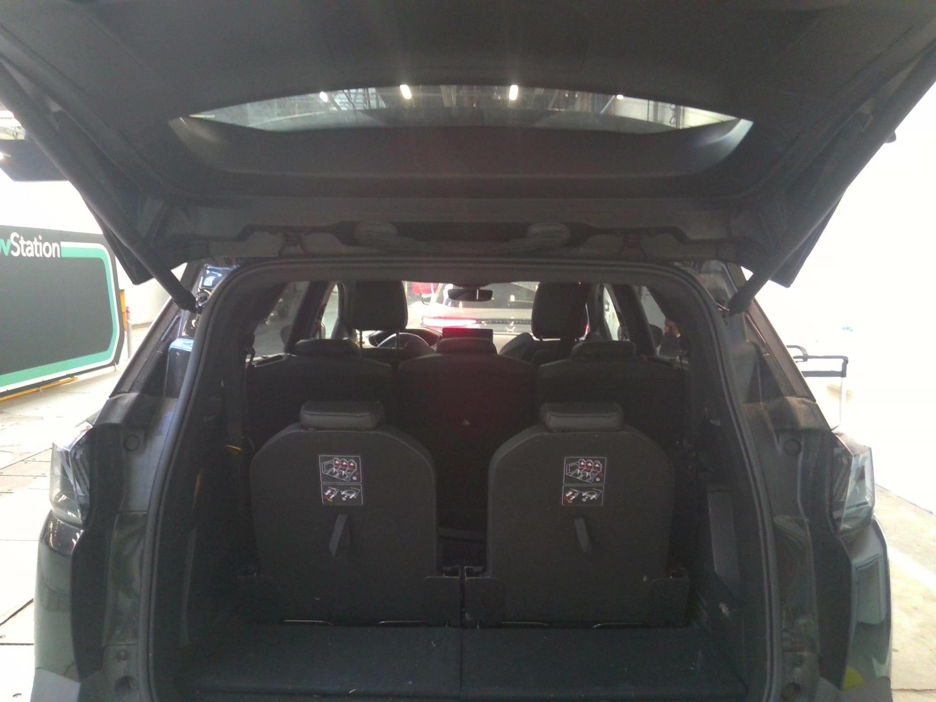 Peugeot 5008 PureTech 130ch S&S EAT8 GT 2023