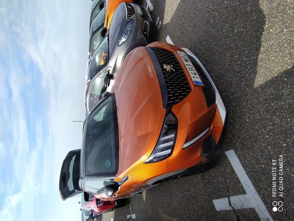 Foto Peugeot 2008 11