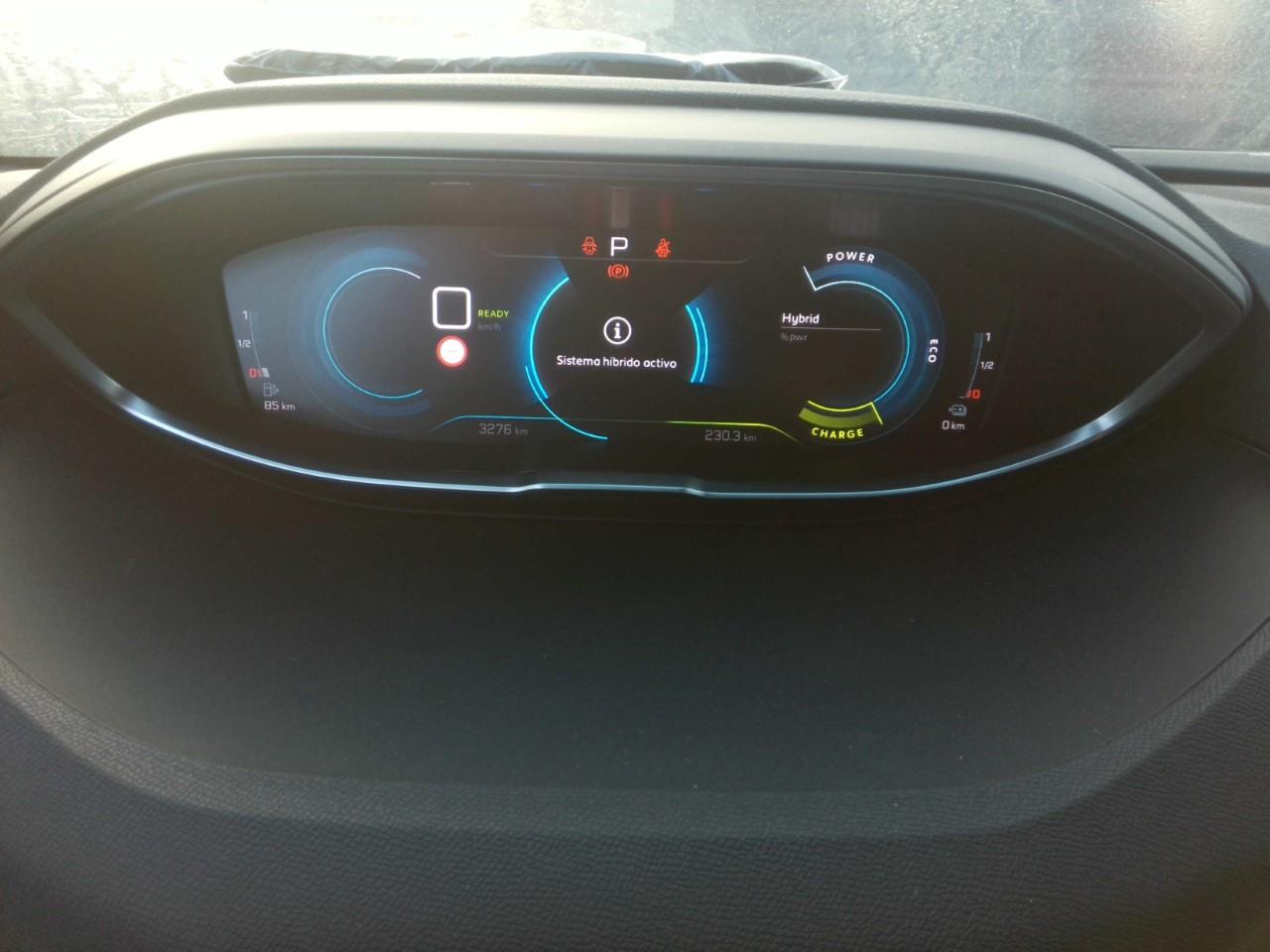 Foto Peugeot 3008 Hybrid 5