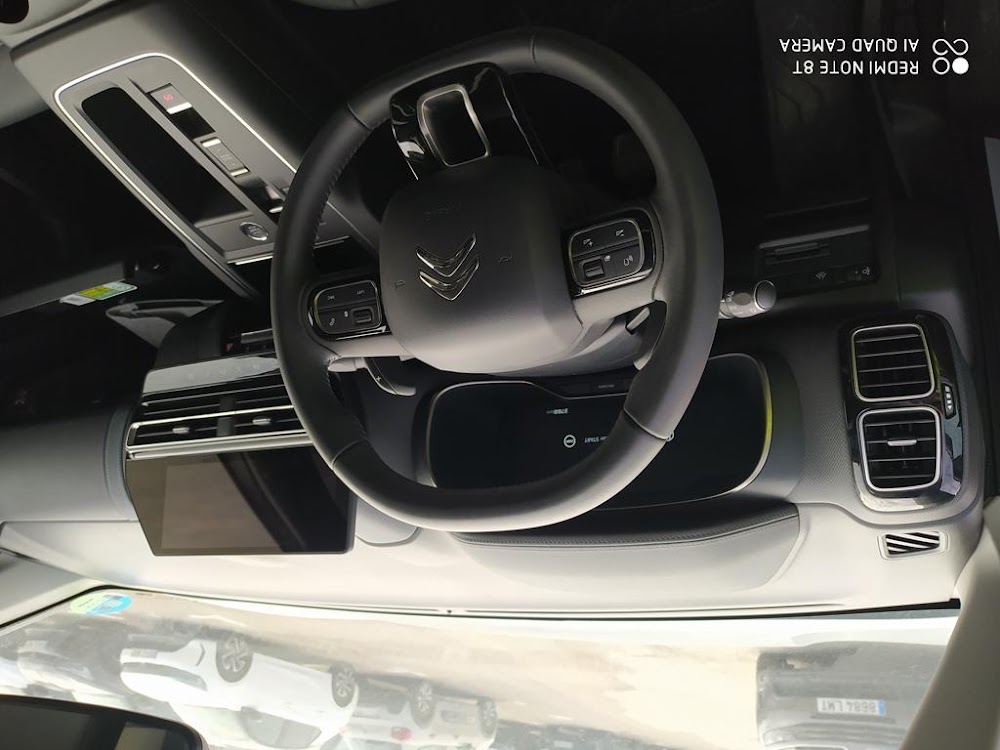 Foto Citroën C5 Aircross Hybrid 10
