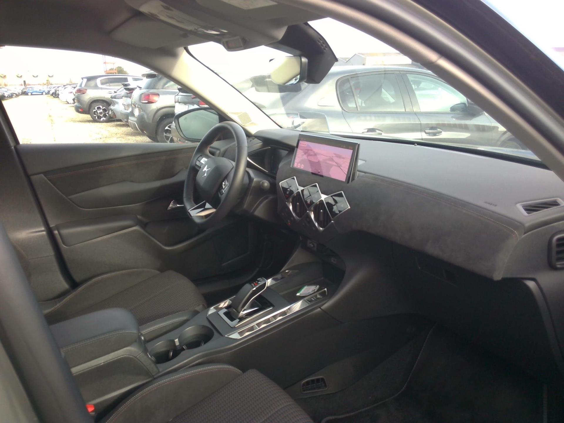 DS DS 3 E-Tense Performance Line+ 2024