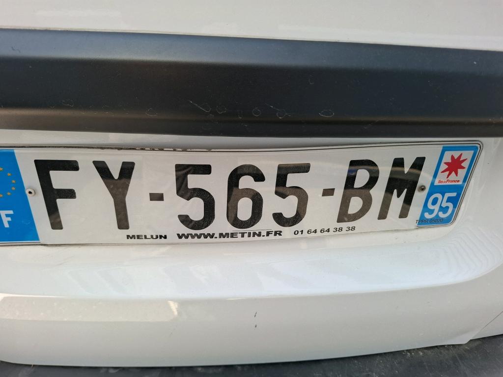 Peugeot EXPERT FGN TOLE STANDARD 2.0 BLUEHDI 120 S&S BVM6 ASPHALT 2021